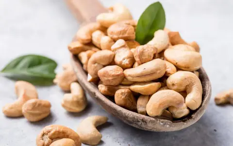 Hol dir gesunde Cashewkerne in der Schwangerschaft! Sie sind ein toller Snack für dich und dein Baby.